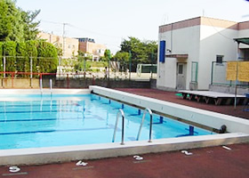 学校プールや水道局（某自治体など）
